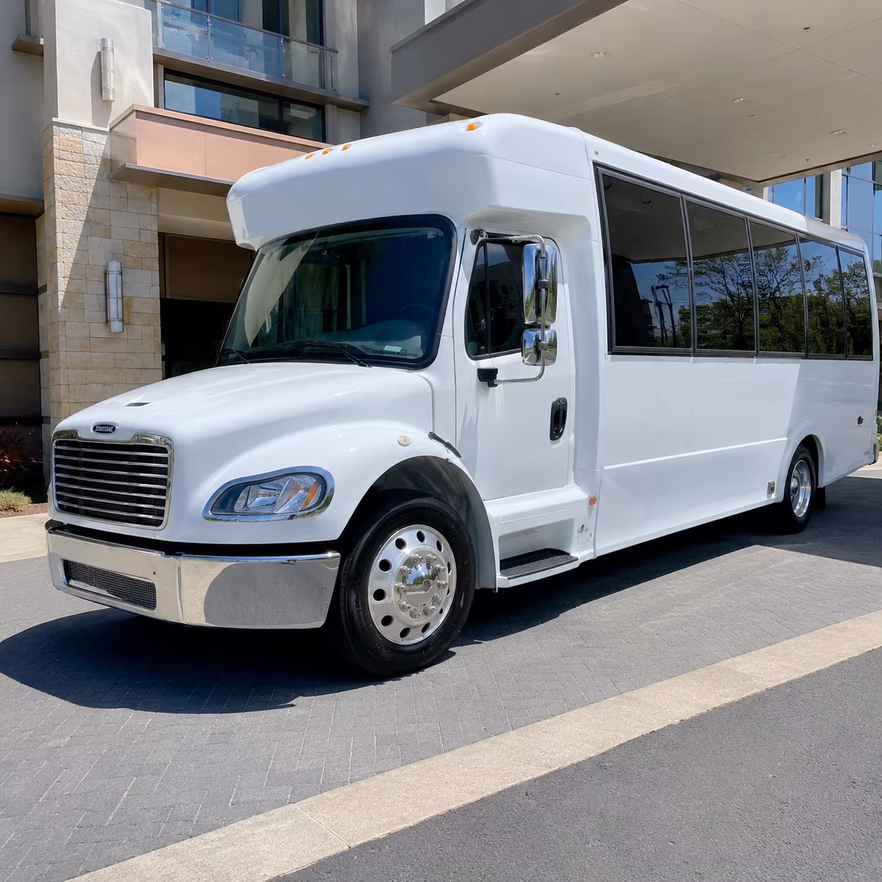 corporate and convention bus rentals for cranston business groups