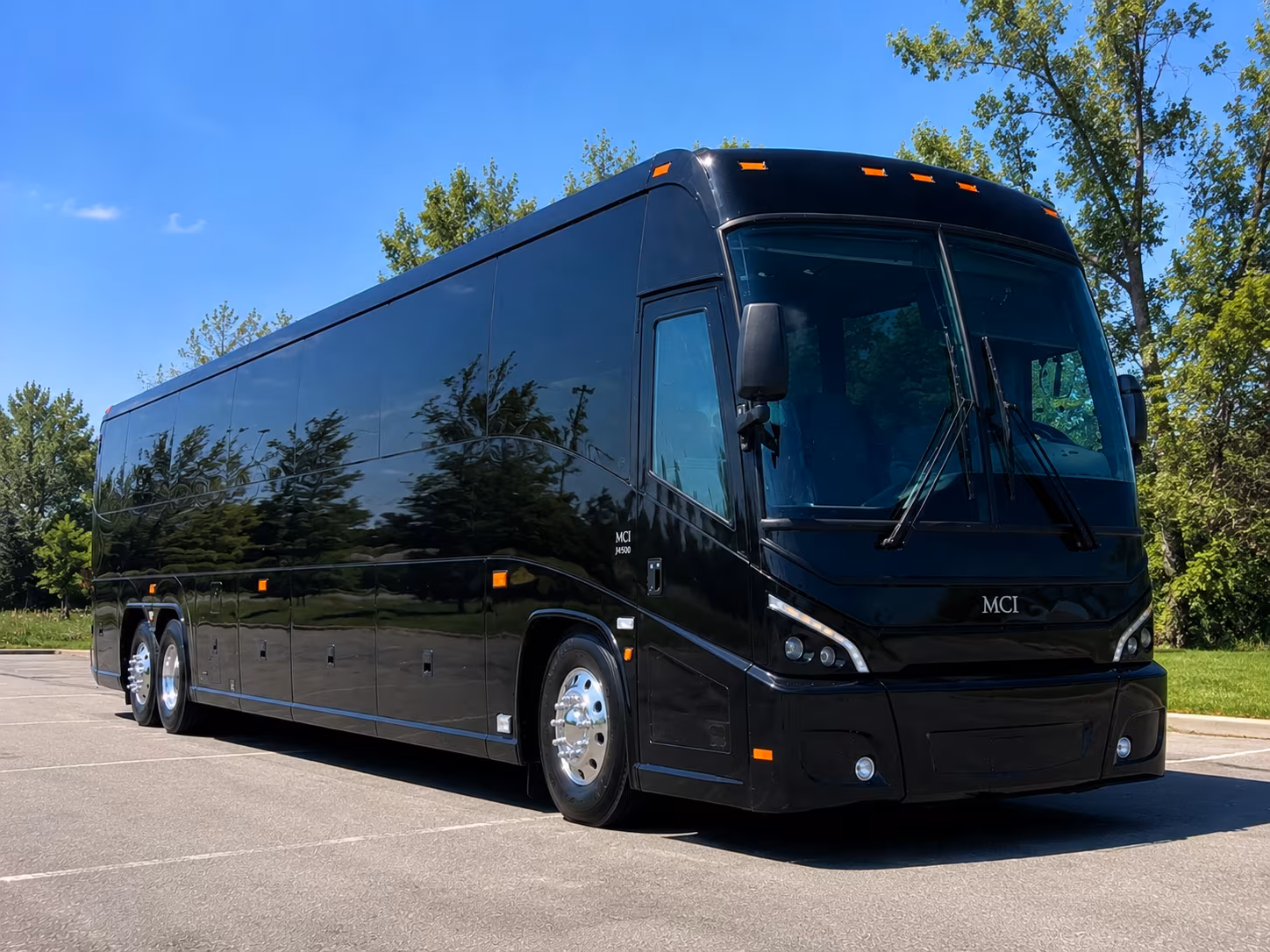 long distance charter buses from cranston to new york city